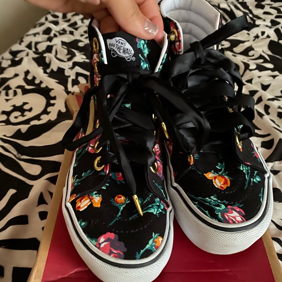 Vans Shoes - VANS
